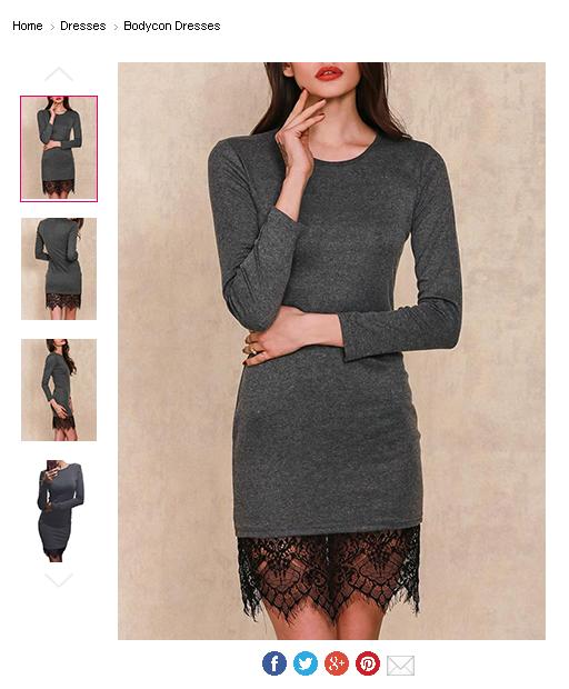 Blue Dress Or White Dress - Clothing Store Website