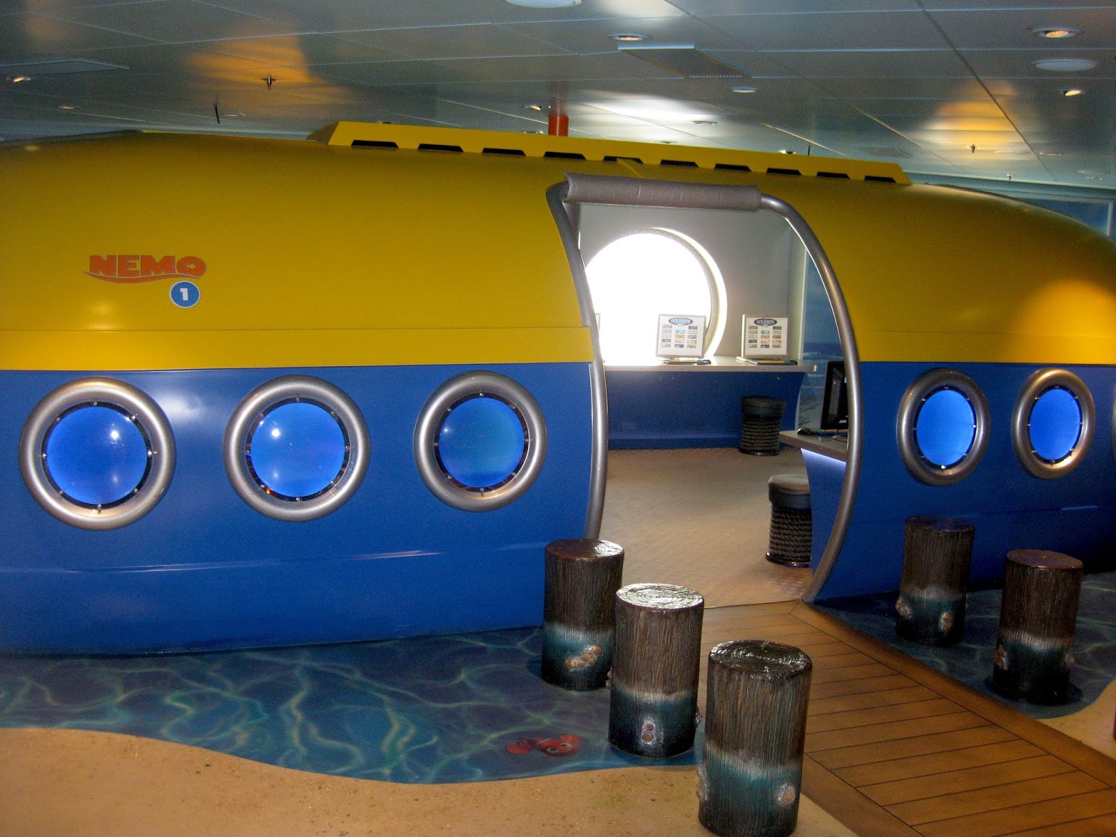 Dan the Pixar Fan: Events: Disney Cruise 2015 (Part 4)