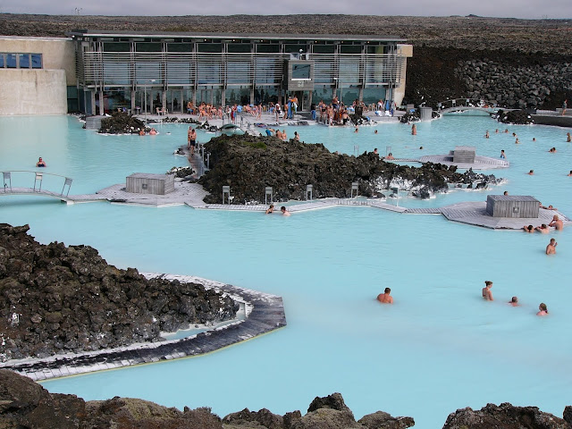 Blue-Lagoon-Iceland_spa