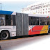 [Eλλάδα]Απίστευτο! Οδηγός του ΟΑΣΘ οδηγεί κρατώντας ταυτόχρονα το καπό της μηχανής του λεωφορείου στη Θεσσαλονίκη (ΦΩΤΟ)
