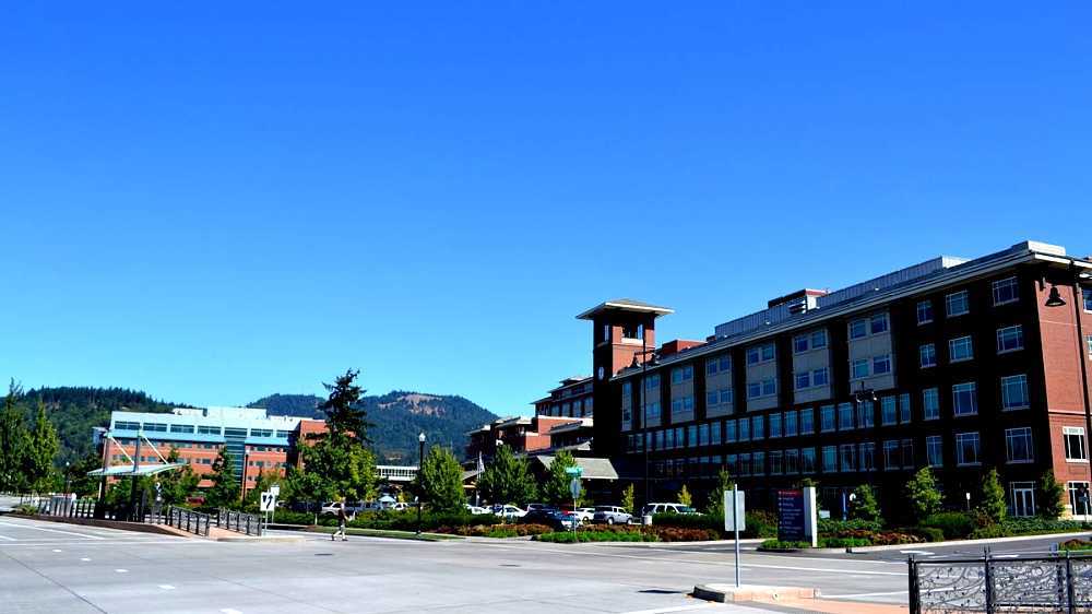 PeaceHealth Sacred Heart Medical Center at RiverBend