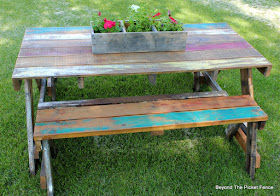 pallets, picnic table, build like a girl, reclaimed, outdoor space, summer barbecue, http://bec4-beyondthepicketfence.blogspot.com/2016/06/pallet-picnic-table.html