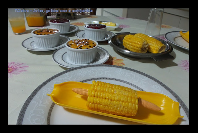 BOLO DE CANECA DE LIMÃO;