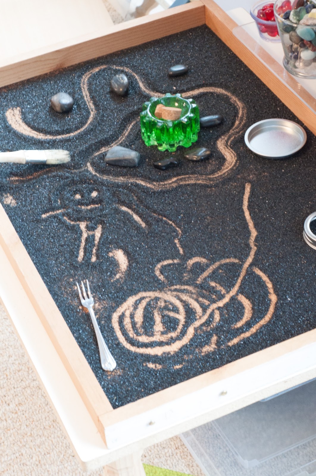 Play At Home Mom LLC: Tray Activities