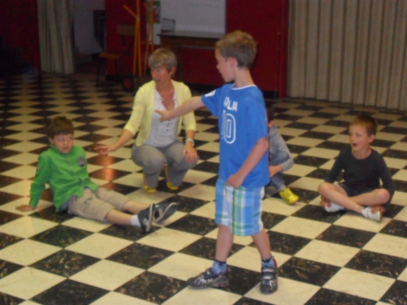 muzo-coach Sandra: Iene Miene Mutte - 1e lj