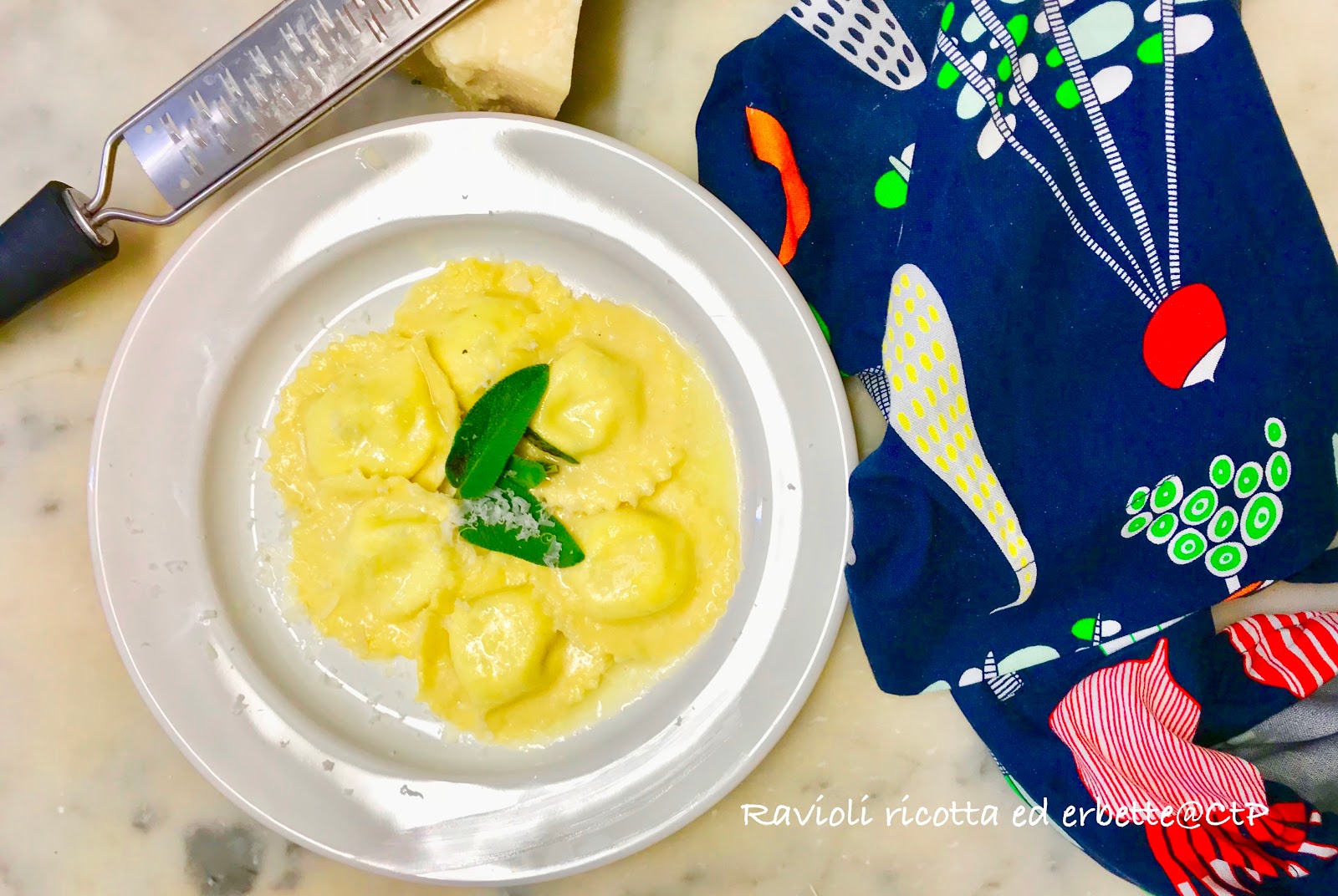 ravioli ricotta ed erbette e noce moscata alessandra ruggeri ravioli ricotta ed erbette e noce moscata alessandra ruggeri