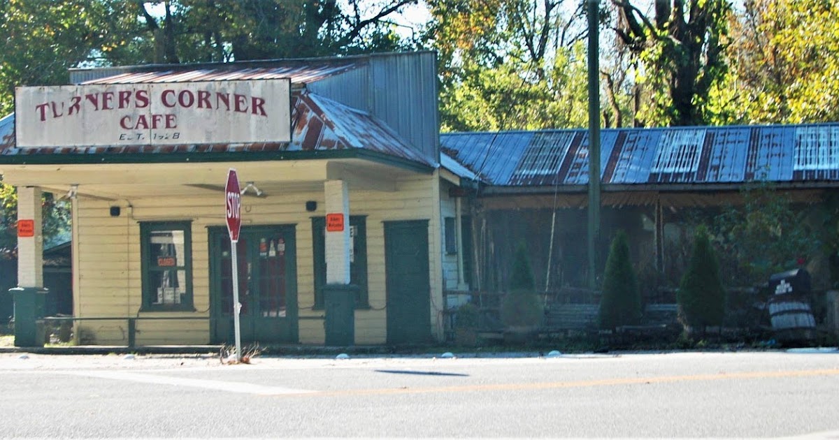 The Old Turner's Corner Cafe in White County