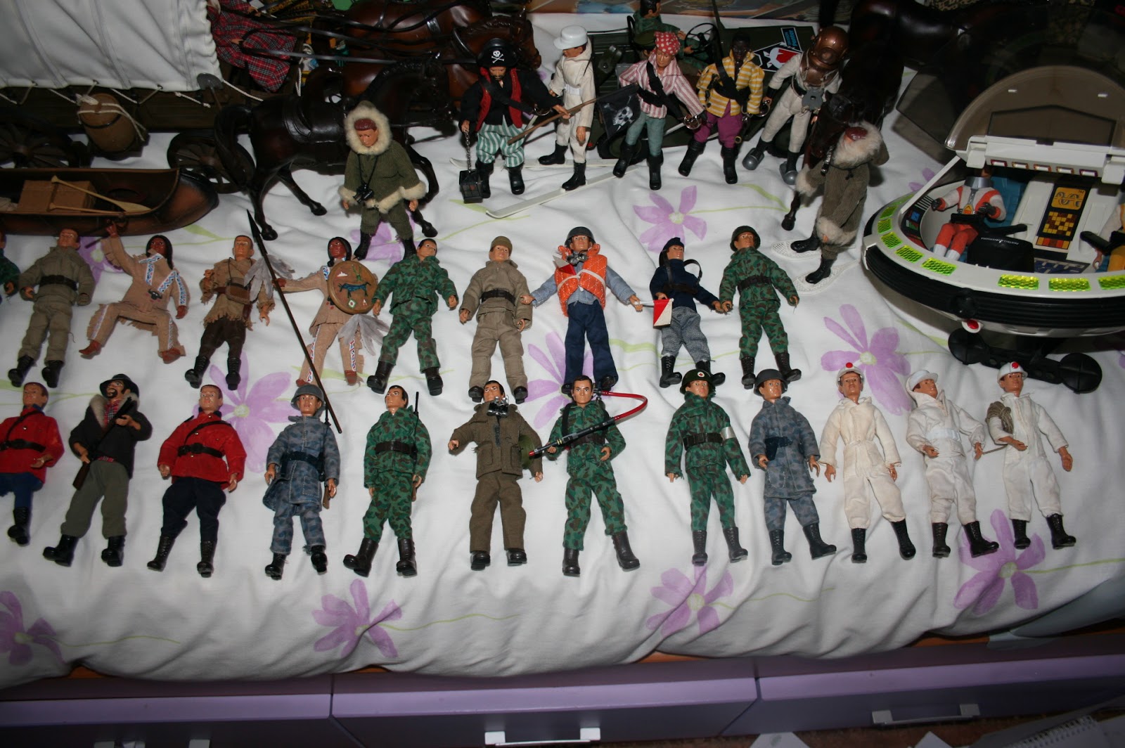 EL DRAGON DORADO ACTION FIGURES , SPAIN (19681983) , MADELMAN