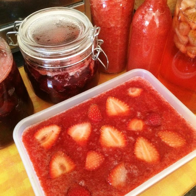 Our Four Favourite Garden Strawberry Recipes 