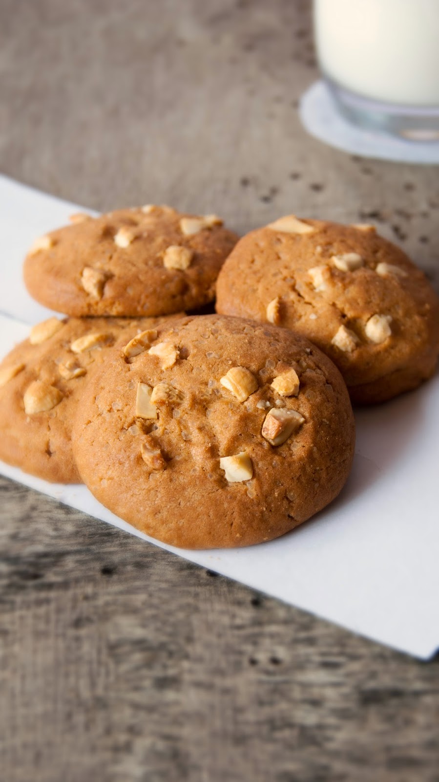 Always Hungry Butterscotch Cookies loaded with Cashew Nuts