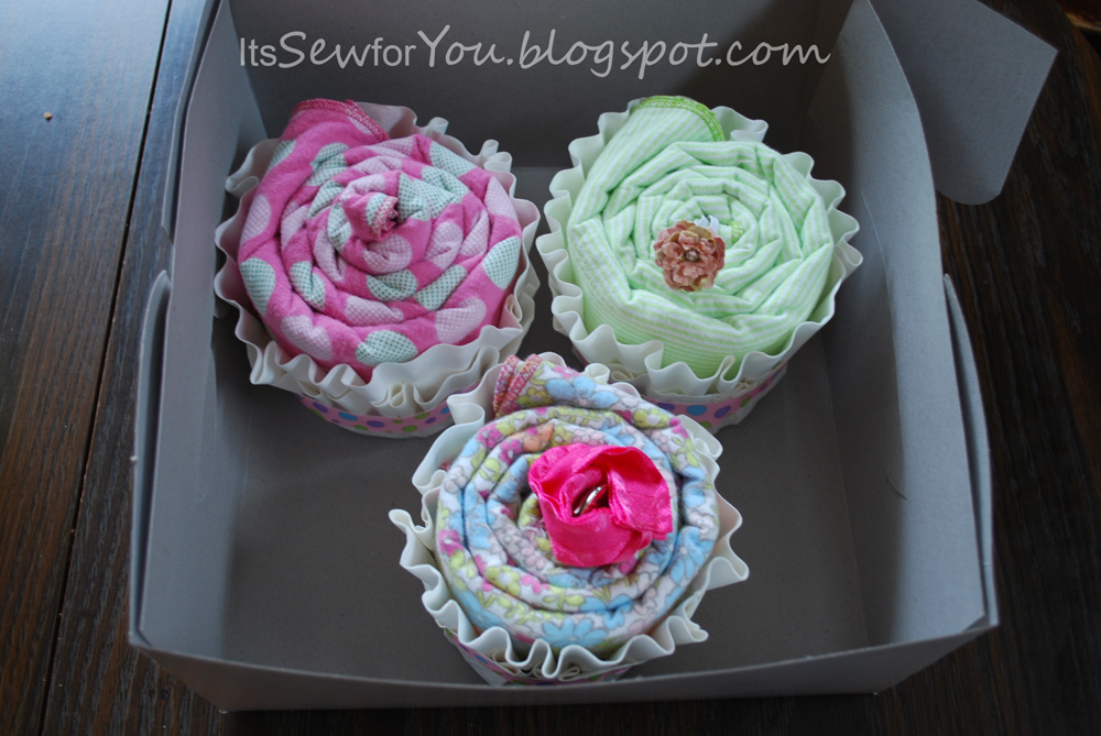 Sweet Alice Mae Yummy Blanket Cupcakes