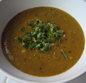 Split pea soup with green onion