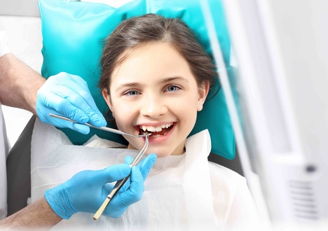 6 طرق لجعل أطفالك يحبون الذهاب لطبيب الاسنان