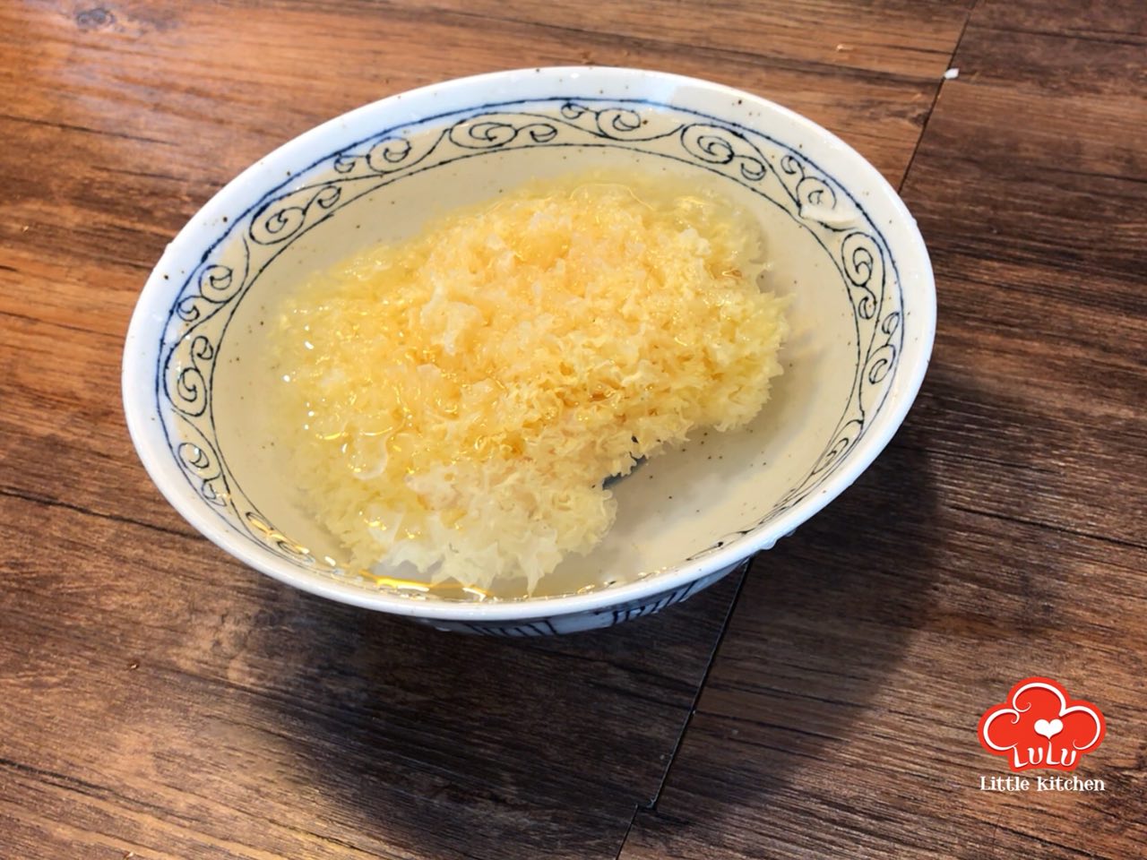 湯飲食譜：海底椰雪耳百合湯 - 《號角》香港版