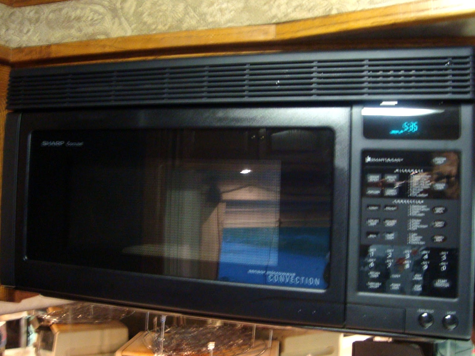 Highway Runner SAGA OF THE SHARP MICROWAVE/CONVECTION OVEN!