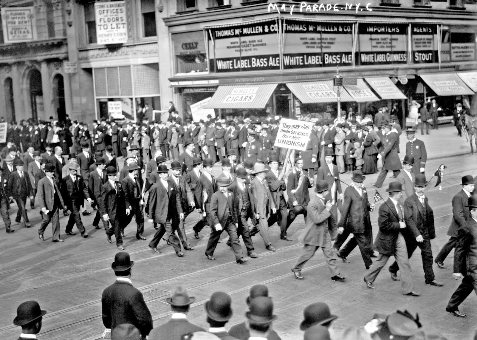 May%2BDay%2BParade%252C%2BNew%2BYork%2BCity%252C%2Bca.%2B1910.jpg