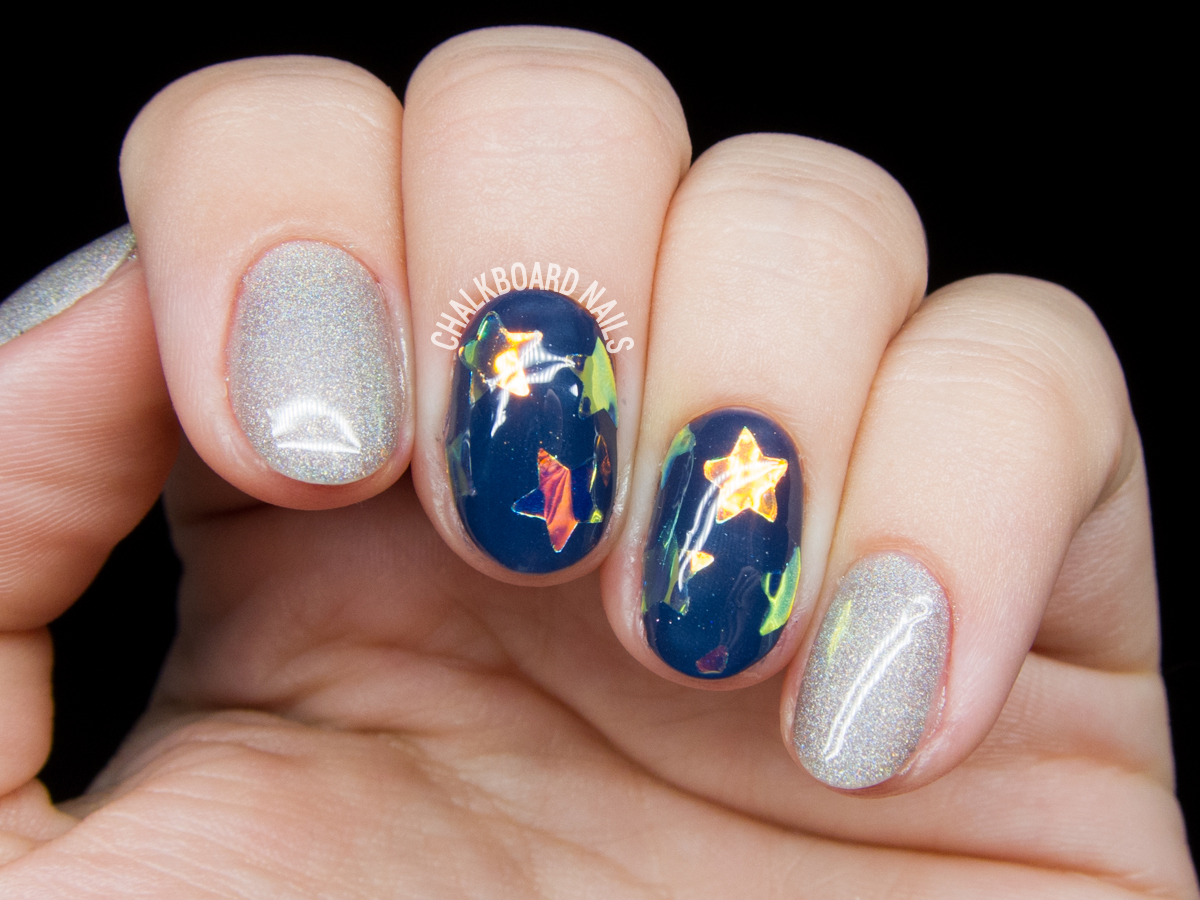 Glass Star nails by @chalkboardnails