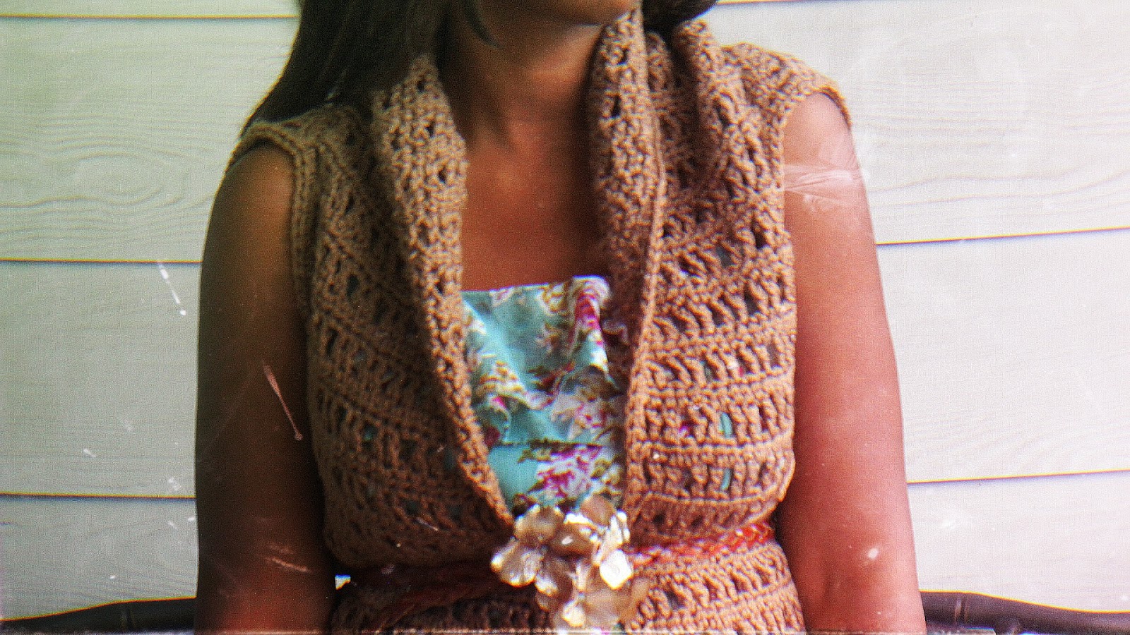 the dream crochet blog.: HandMade: Sleeveless Sweater Shrug.