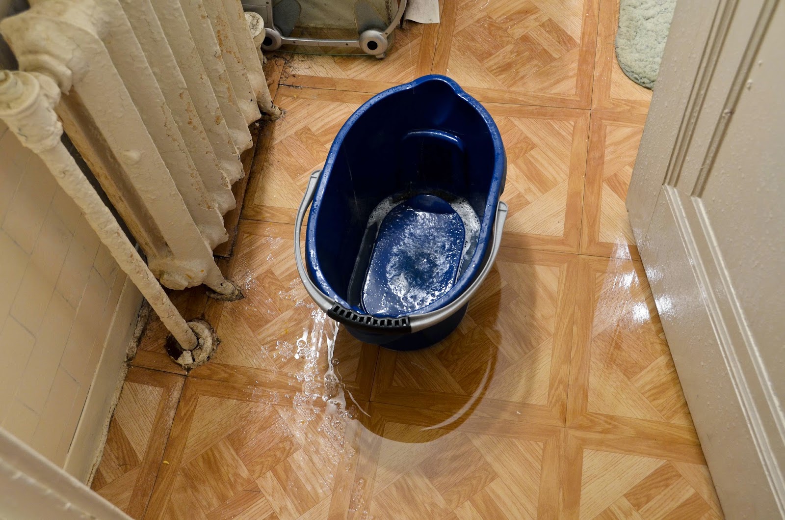 Leaking Bathroom Ceiling Upstairs Ceiling Leak