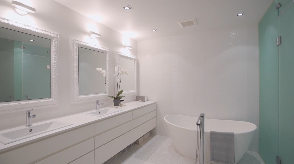 Tour 158 Glen Rd, Toronto Home vs. 30 Interior Design Photos
