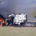  Como forma de protesto, homem ateia fogo no próprio carro