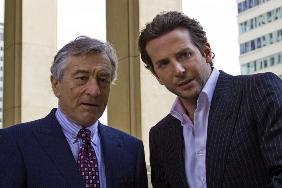 Z kim Bradley Cooper spotyka się teraz w 2012 roku