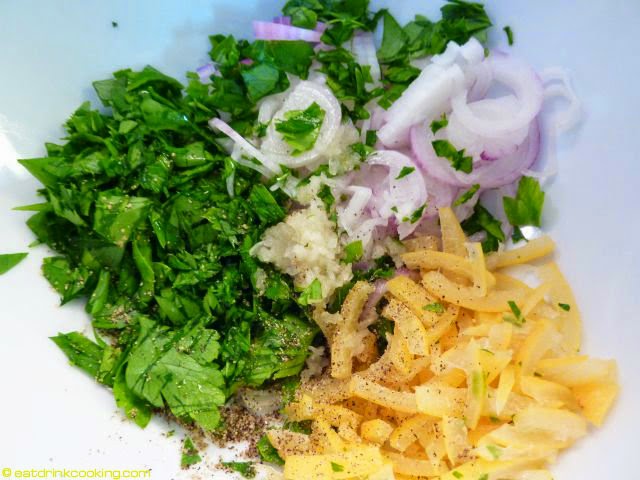 Kichererbsensalat mit Salzzitronen / Salade de pois chiches avec du citrons confits au sel / Chickpea salad with pickled lemons