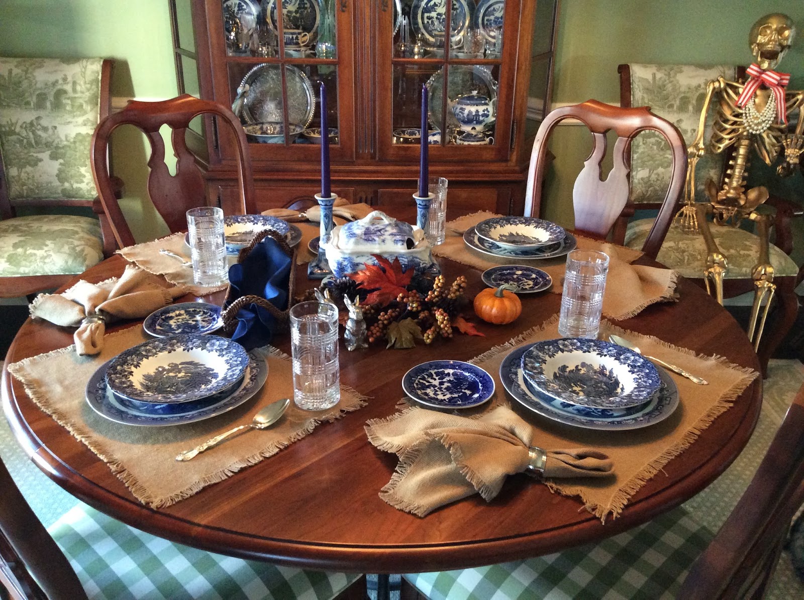 Miss Janice Autumn Soup Tablescape