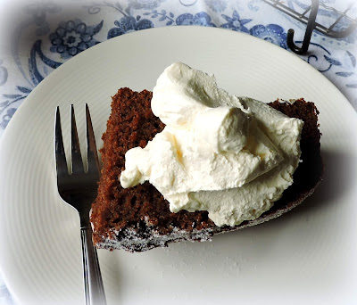 Blue Ribbon Gingerbread