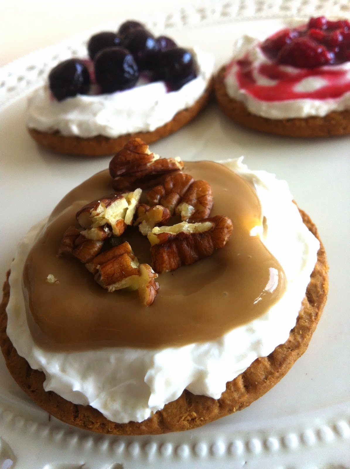 P.s...it's vegan! Easy Cheaty Vegan Desserts