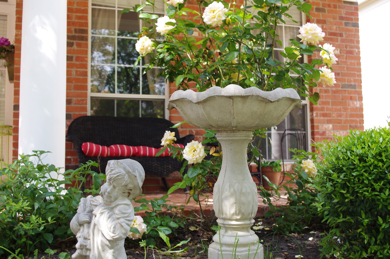 transformation-tuesday-pretty-up-the-front-porch-simple-beautiful-life