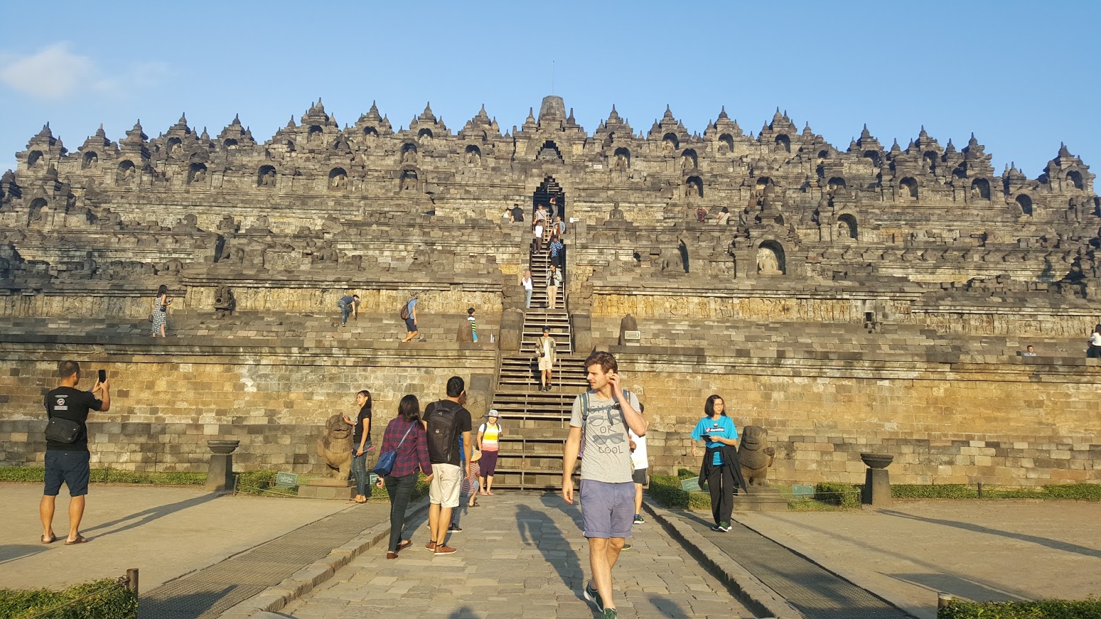 Borobudur Temple, Magelang Yogyakarta | Bromo Java Travel