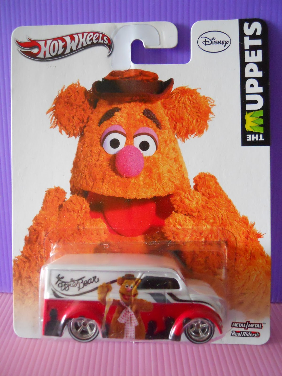 Dexters Diecasts (DexDC) Hot Wheels The Muppets Fozzie Bear Dairy