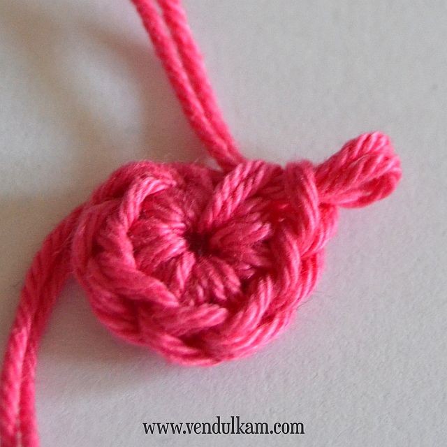 the-sugar-skull-free-crochet-pattern-magic-with-hook-and-needles