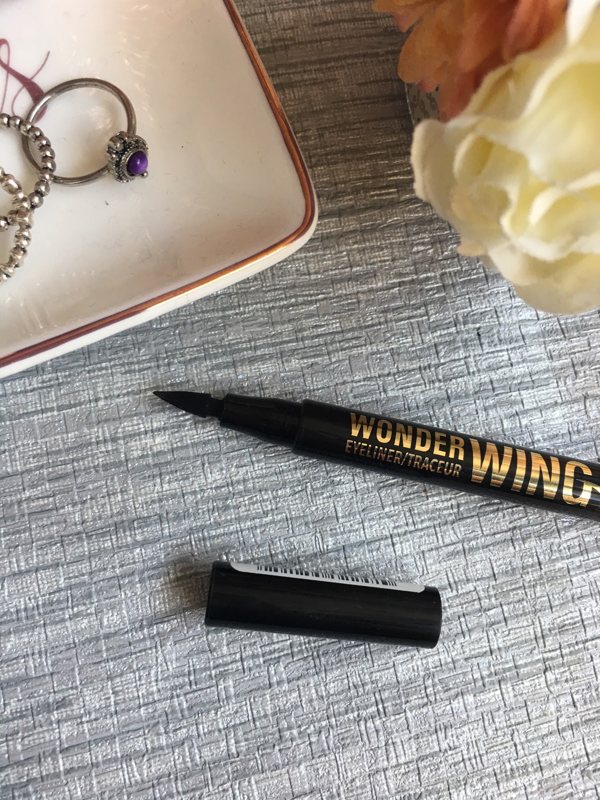 RIMMEL WONDER WING EYELINER AND WONDER'FULLY MASCARA FIRST IMPRESSIONS