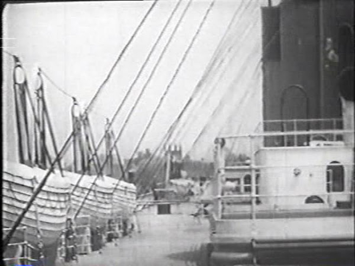 Lifeboats on Titanic deck before disaster