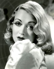 Constance Bennett, en " Nuestros Superiores "