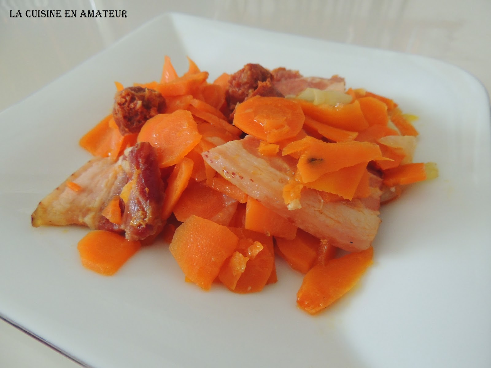 La cuisine en amateur de Maryline: Carottes au chorizo et au lard