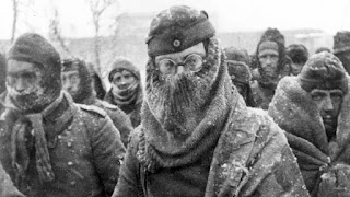German-prisoners-of-war-at-stalingrad-2.jpg