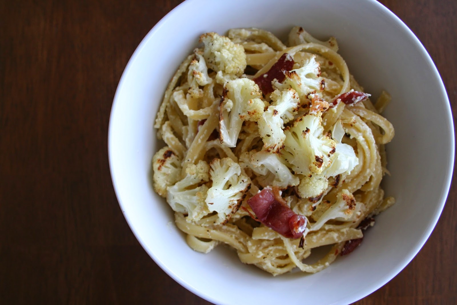 Creamy Roasted Cauliflower Carbonara