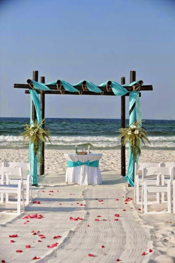 Romantic Wedding on dream beach