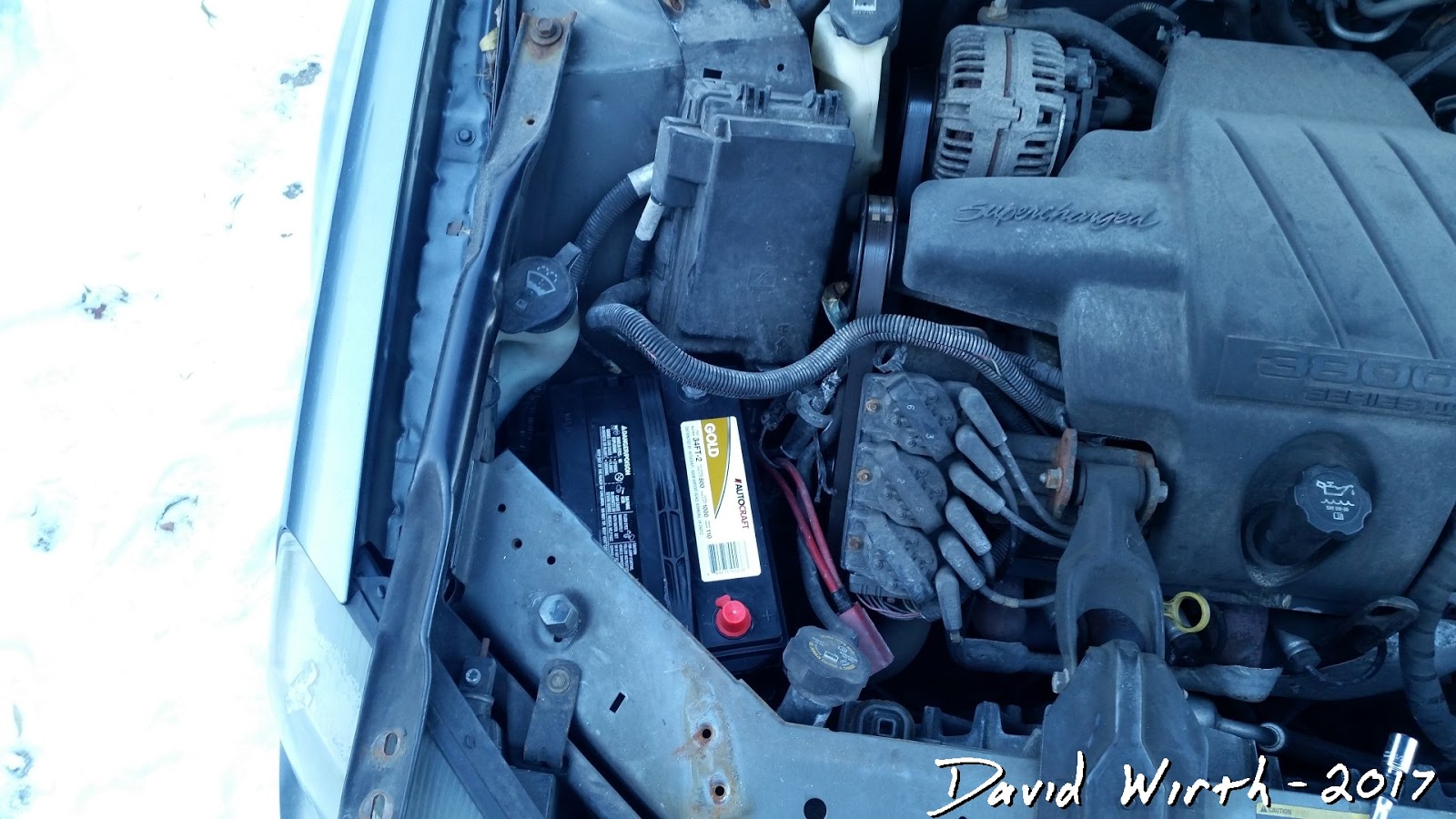 Remove and Replace Battery Pontiac Grand Prix