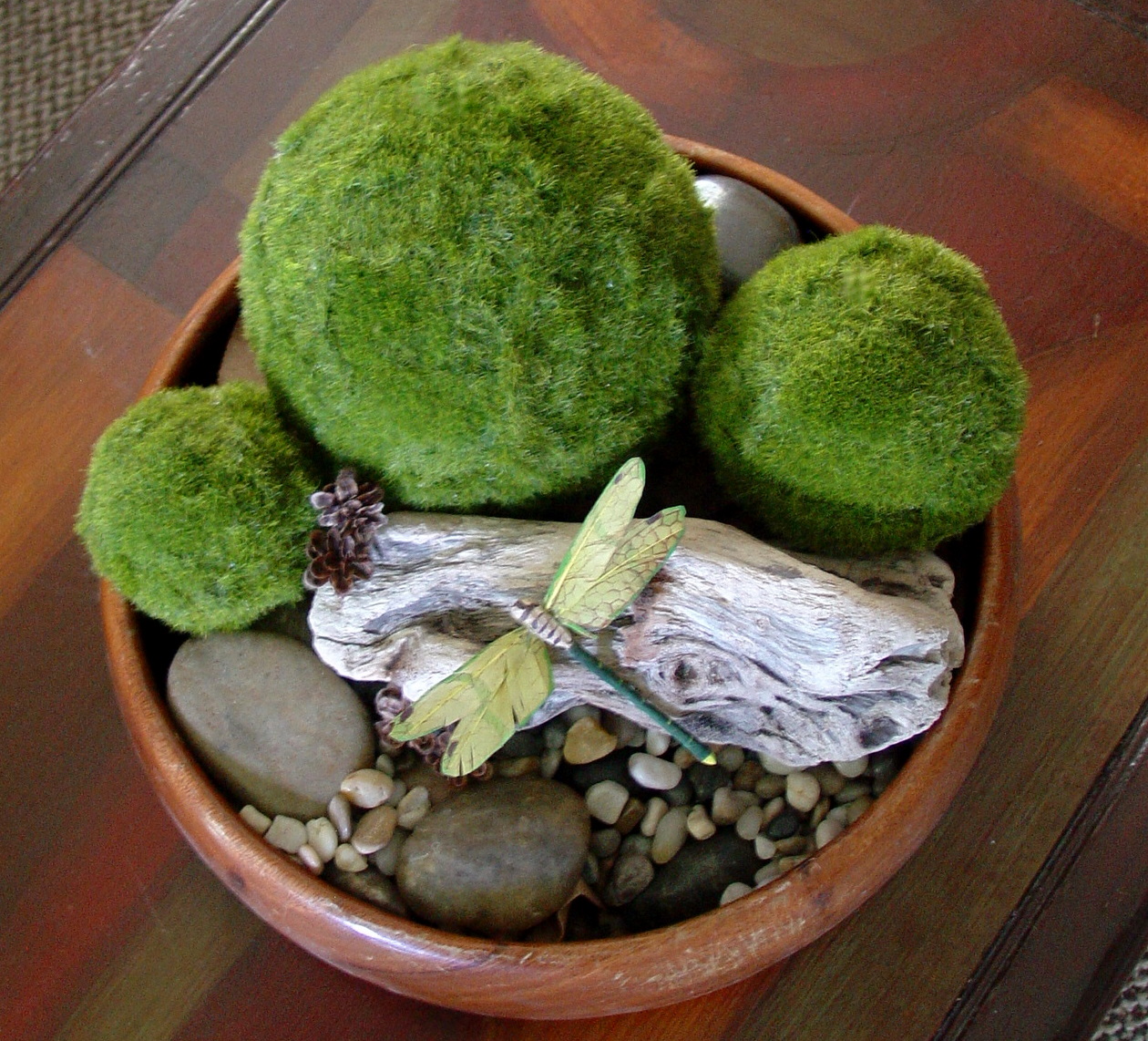 Make The Best of Things Faux Moss Decor Balls