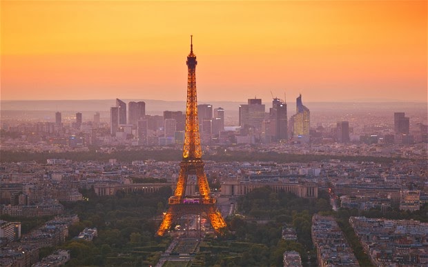 best photo of Paris in the world