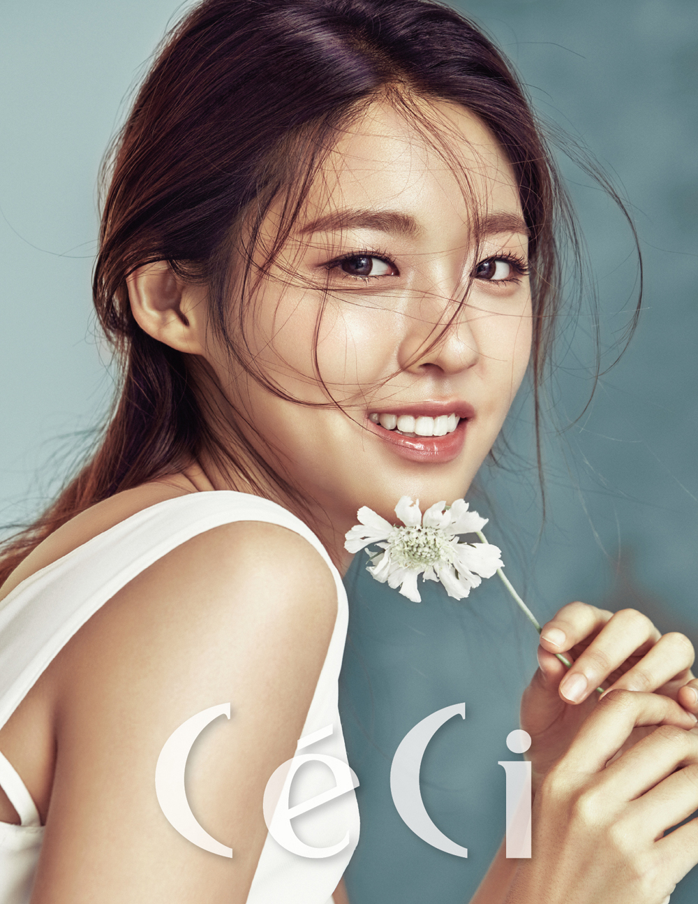 twenty2 blog: AOA's Seolhyun in CeCi September 2016 | Fashion and Beauty