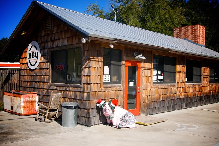 Alessandra Montalto Lugares & Achados Smokin' D's BBQ em St