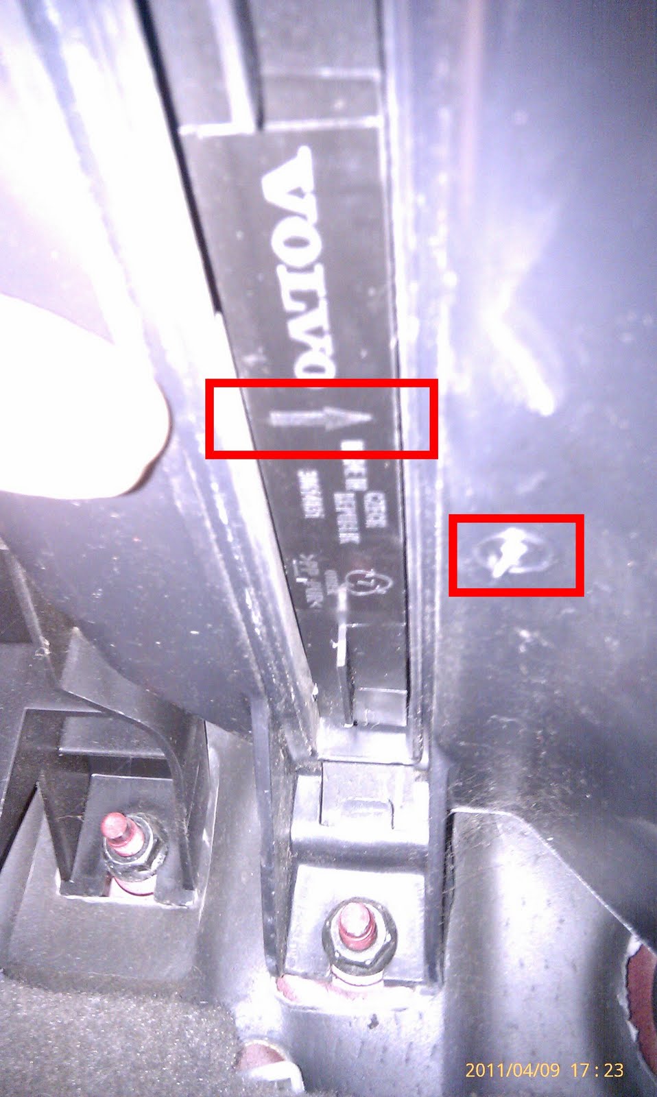 baldy written ramblings Guide/How To Changing Cabin Air Filter on 2002 Volvo S40/V40 (ph2)