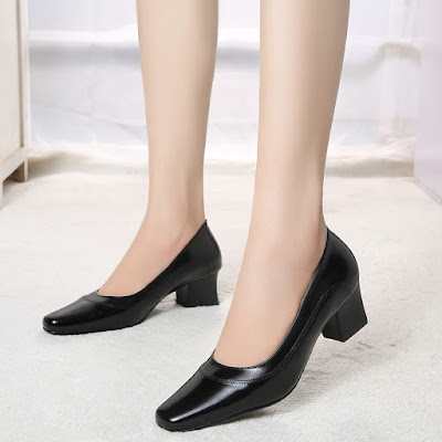 Latest Office Footwear for Women 2015