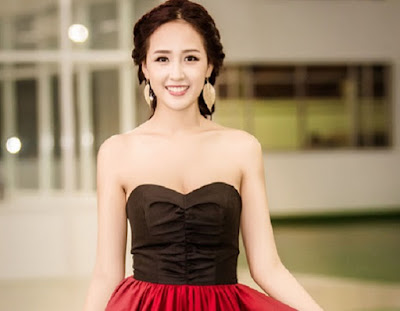 Hoa hậu Việt và những phong cách đeo hoa tai Hoa-tai-nu-hoa-hau-Mai-Phuong-thuy-4