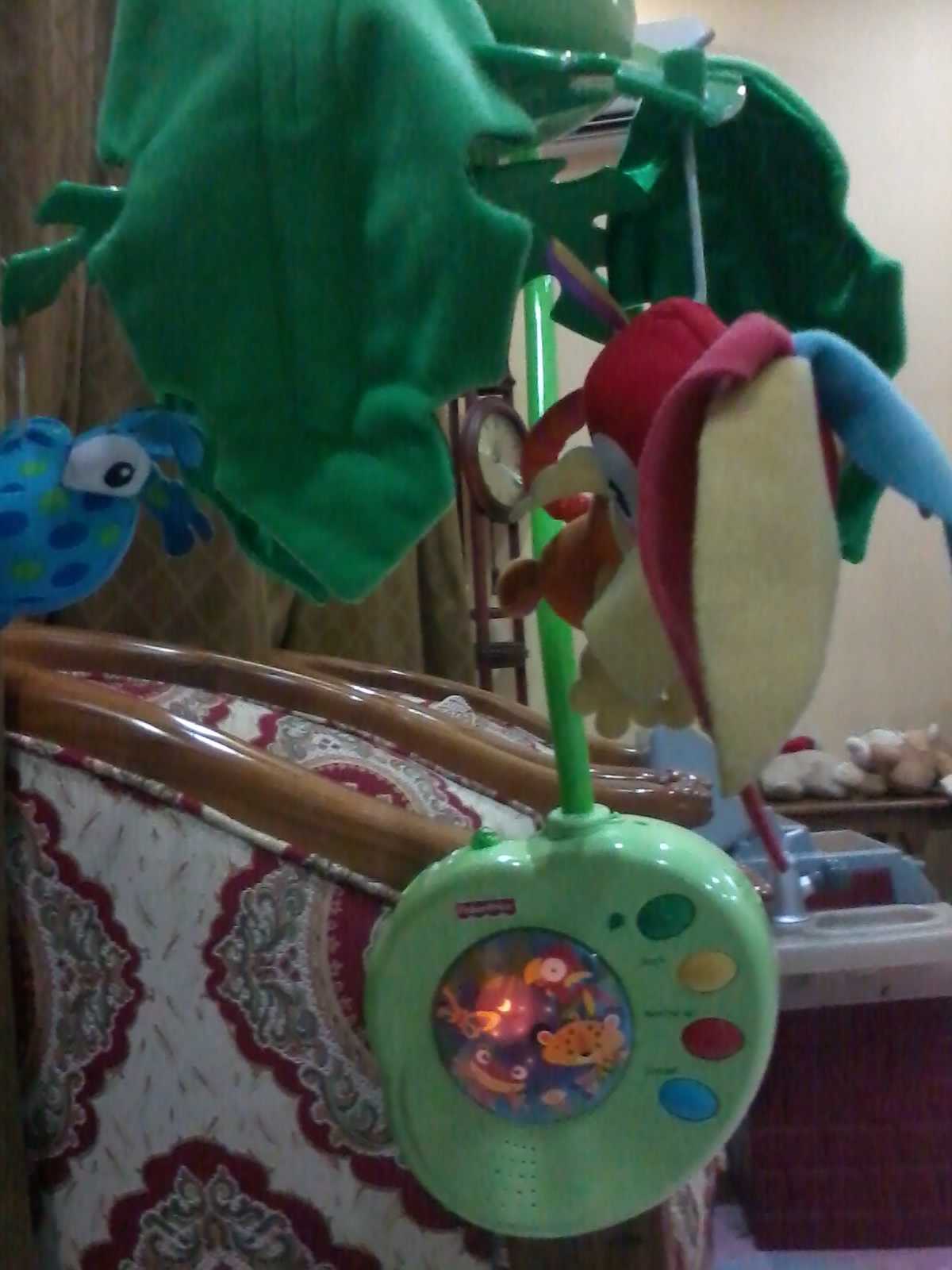 MYBUNDLETOYS2 Fisher Price Rainforest Mobile